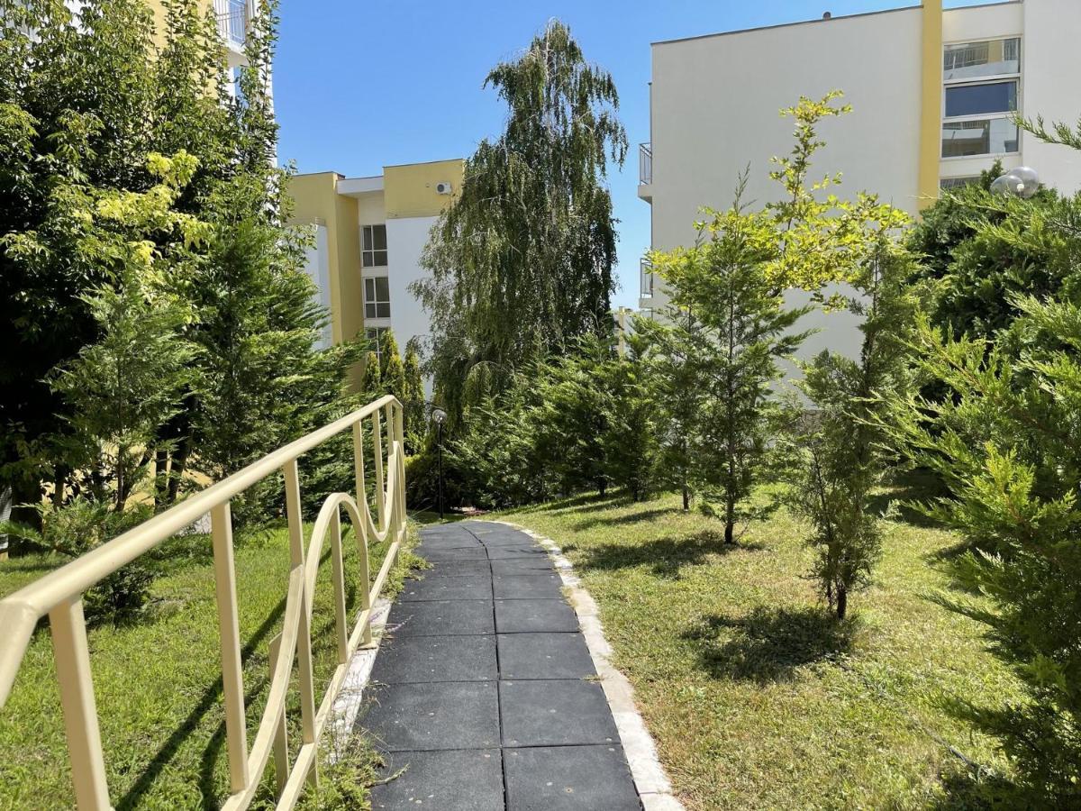 Fort Noks - Menada Apartments Sveti Vlas Εξωτερικό φωτογραφία