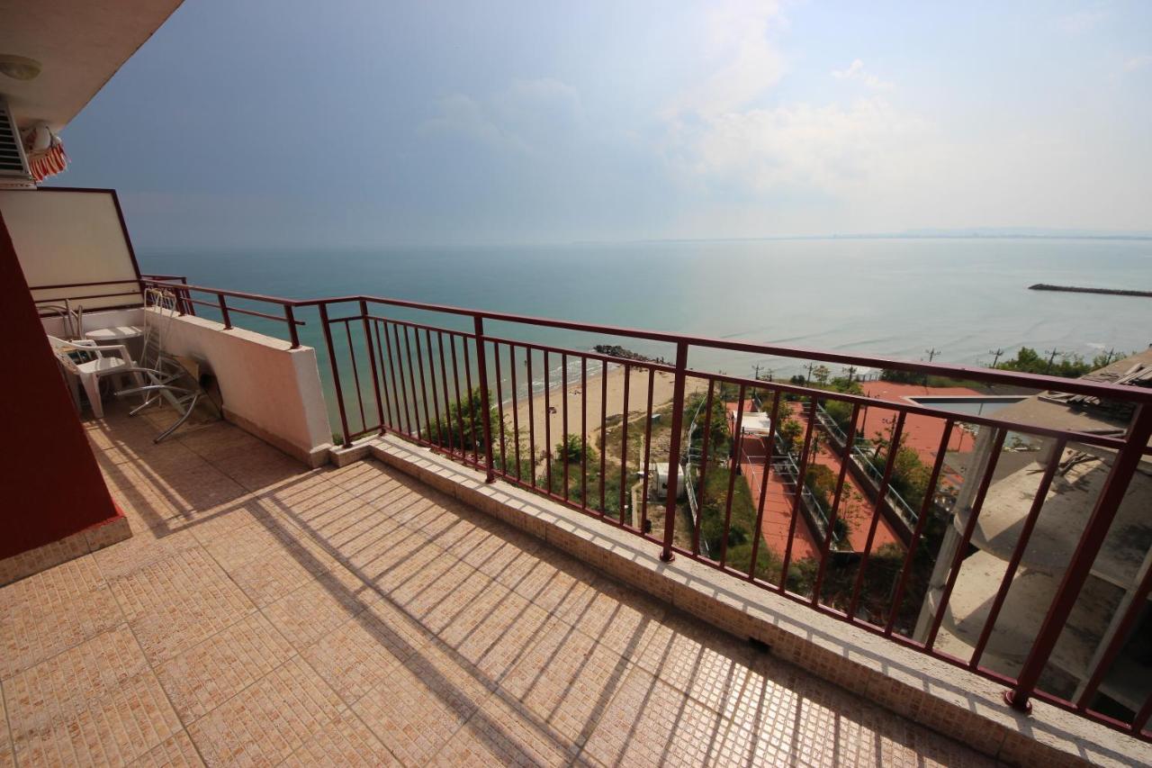 Fort Noks - Menada Apartments Sveti Vlas Εξωτερικό φωτογραφία